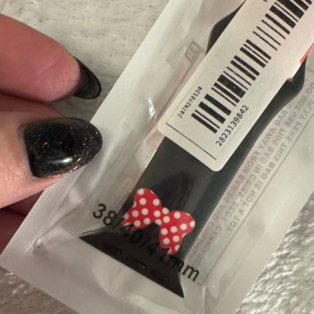 Red Polka Dot Watch Band for Apple Watch NEW - Picture 5 of 5